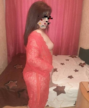 Разнообразие моих услуг оставит тебя полностью удовлетворенным. 💋 Страстные поцелуи, эротический массаж, эксперименты - выбирай, что тебе ближе по душе. 🌟 Возможно, ты знаешь меня по отзывам от моих предыдущих довольных клиентов - их необыкновенные впечатления это лучшая рекомендация. 📸 Посмотри мои фото - они говорят самыми яркими цветами о моей красоте и соблазнительности. Жду вас в Москве, чтобы создать самое незабываемое веселье и расслабление! 💫✨ Мира