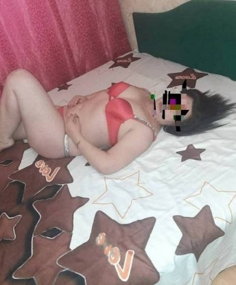 Разнообразие моих услуг оставит тебя полностью удовлетворенным. 💋 Страстные поцелуи, эротический массаж, эксперименты - выбирай, что тебе ближе по душе. 🌟 Возможно, ты знаешь меня по отзывам от моих предыдущих довольных клиентов - их необыкновенные впечатления это лучшая рекомендация. 📸 Посмотри мои фото - они говорят самыми яркими цветами о моей красоте и соблазнительности. Жду вас в Москве, чтобы создать самое незабываемое веселье и расслабление! 💫✨ Мира