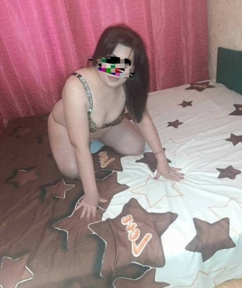 Разнообразие моих услуг оставит тебя полностью удовлетворенным. 💋 Страстные поцелуи, эротический массаж, эксперименты - выбирай, что тебе ближе по душе. 🌟 Возможно, ты знаешь меня по отзывам от моих предыдущих довольных клиентов - их необыкновенные впечатления это лучшая рекомендация. 📸 Посмотри мои фото - они говорят самыми яркими цветами о моей красоте и соблазнительности. Жду вас в Москве, чтобы создать самое незабываемое веселье и расслабление! 💫✨ Мира